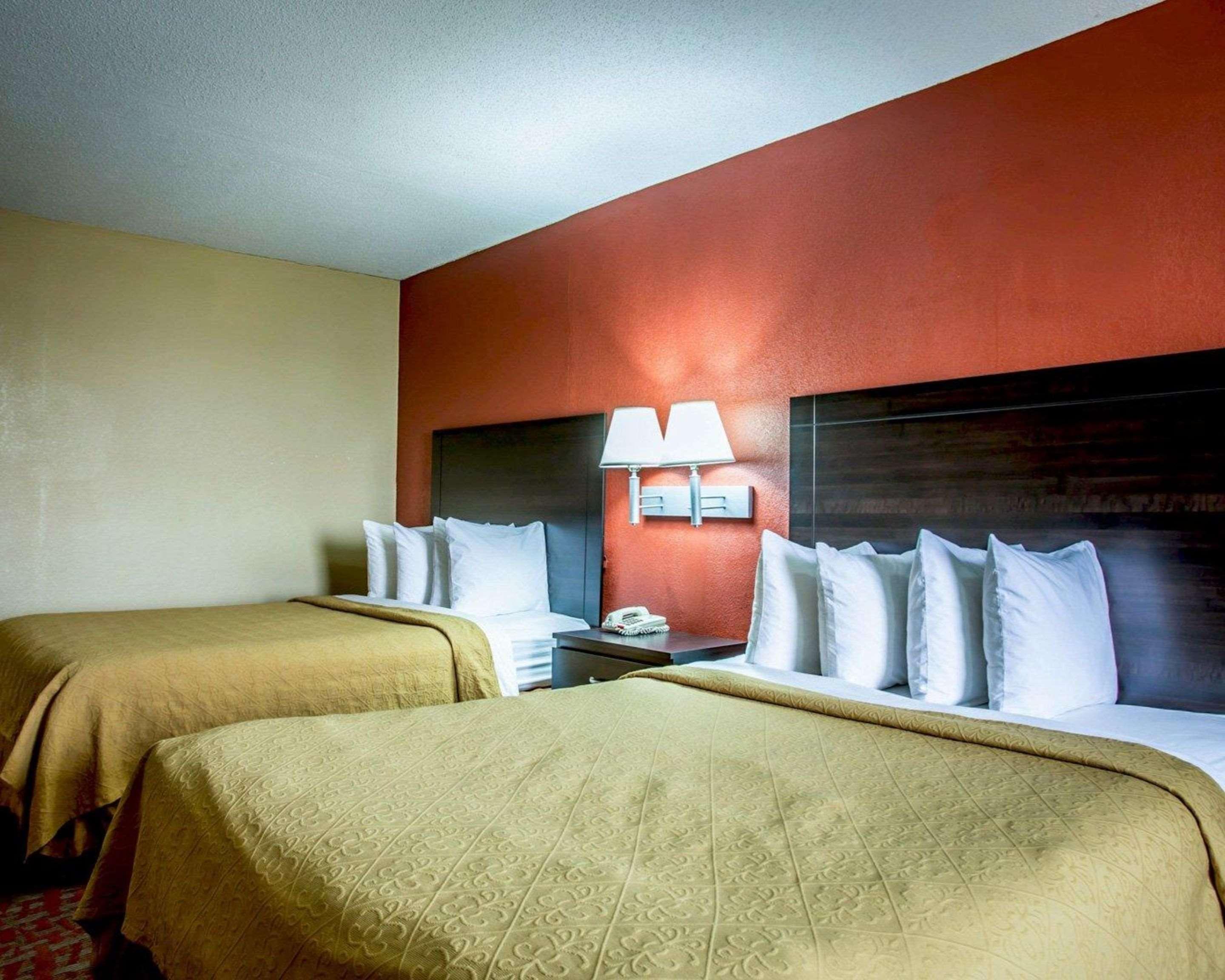 Quality Inn & Suites مونرو المظهر الخارجي الصورة